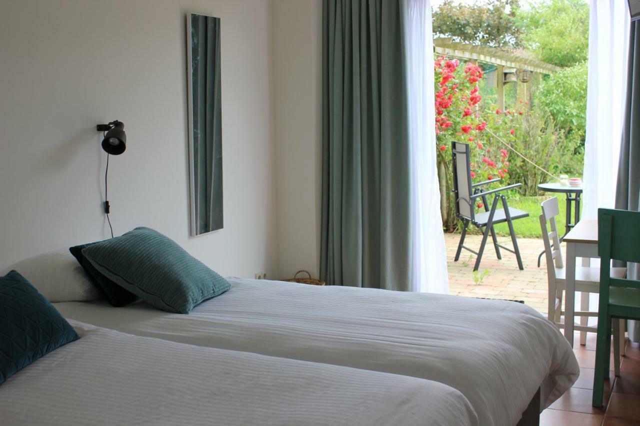 Bluesheep-Texel Bed & Breakfast De Koog  Exterior photo